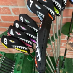 HNM Shark Bite Neoprene Iron Head Covers Set -CLUBS Shop IMG 2812 scaled