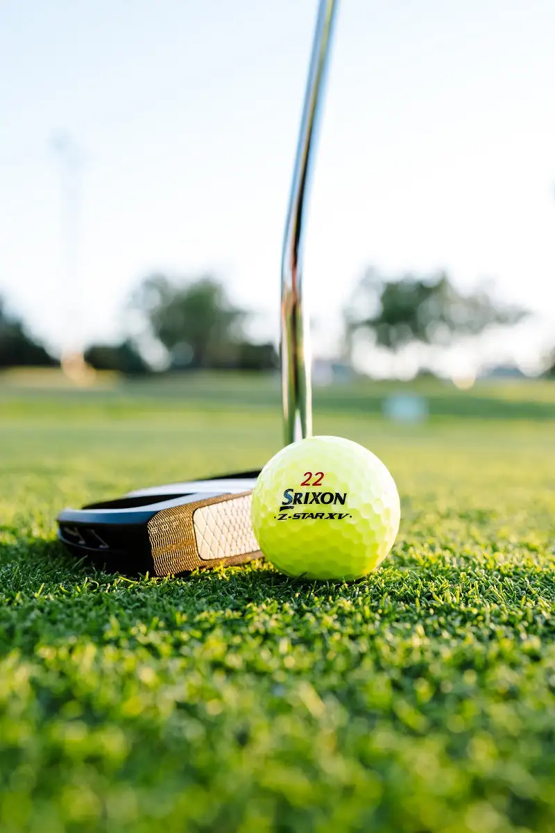 Cleveland Golf Srixon Z-Star XV Tour Divide Golf Balls 10 Cleveland Golf Srixon Z-Star XV Tour Divide Golf Balls - Image 10